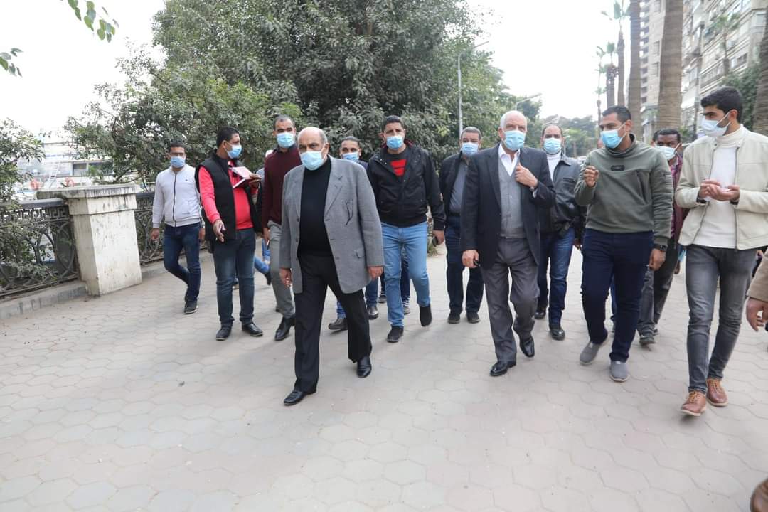 جانب من الزيارة