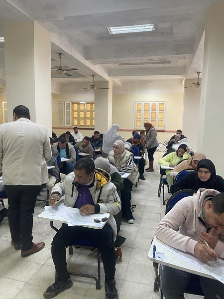  بدء امتحانات التيرم الاول بمركز التعلم المدمج ببنى سويف