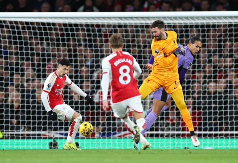 ليفربول وأرسنال