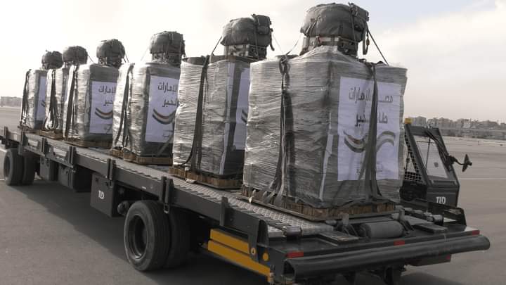 مصر والإمارات تواصلان الإسقاط الجوى لأطنان من المساعدات الإنسانية