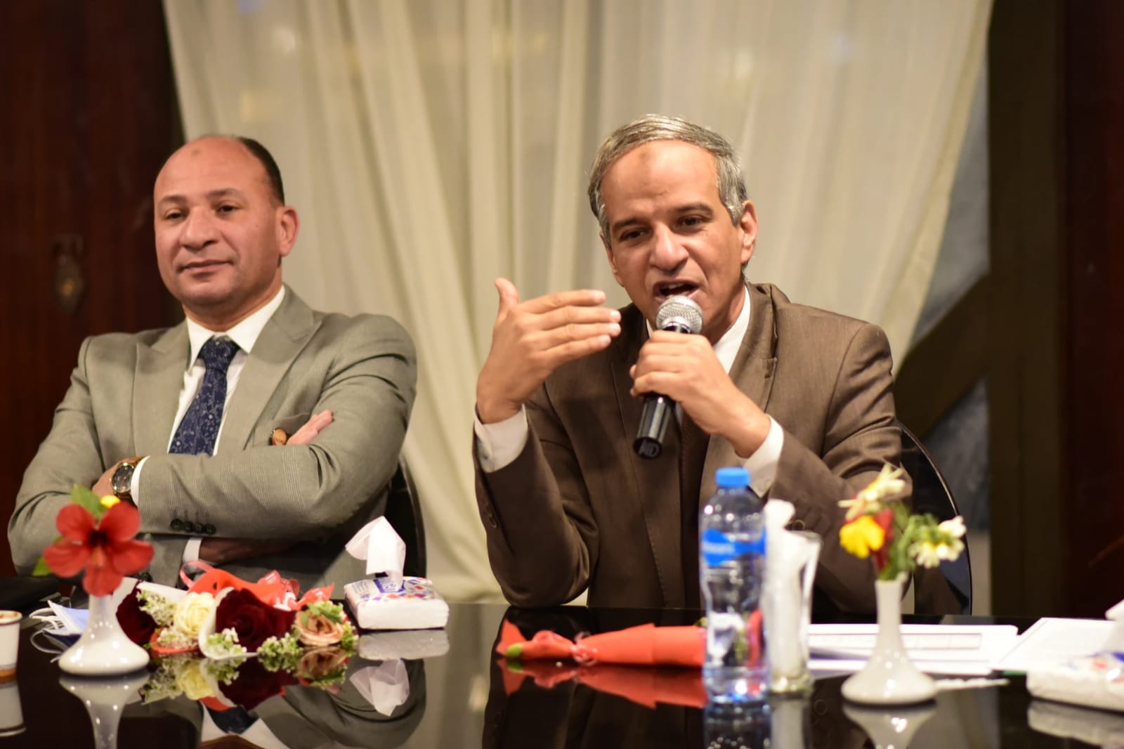 طلعت عبد السلام متحدثا