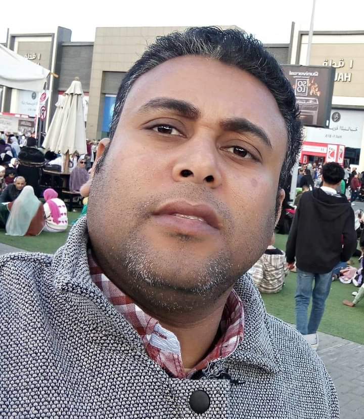 الكاتب أحمد وفدي