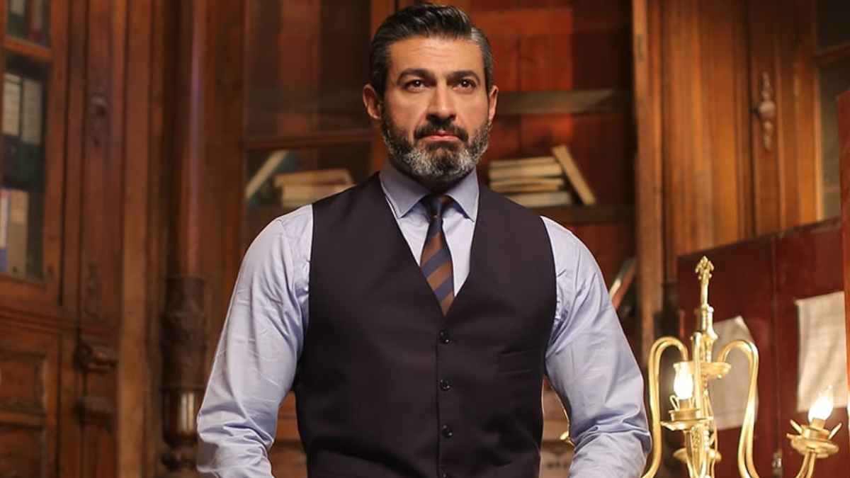 ياسر جلال 