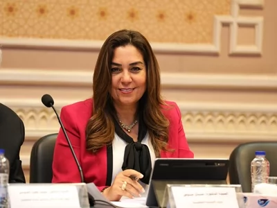 الدكتورة منال عوض وزيرة التنمية المحلية والبيئة