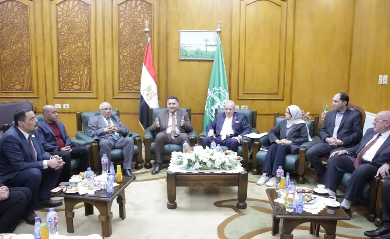 الدكتور حسام عبد الفتاح محافظ القليوبية