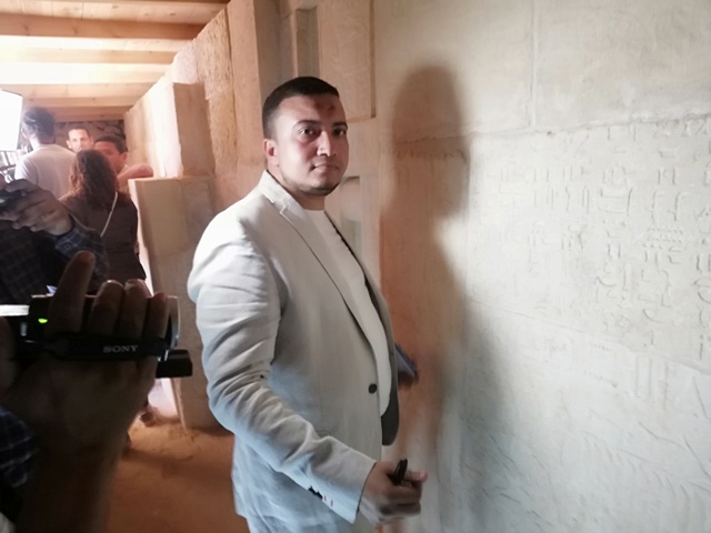  العناني: اكتشاف مقبرتين لكاهنين من الأسرة الخامسة بمنطقة الأهرامات 