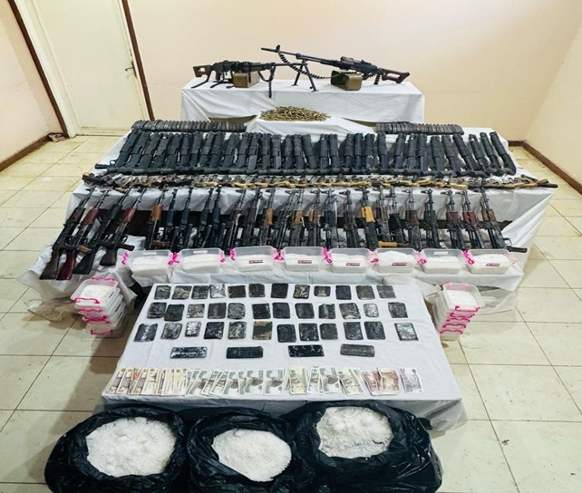 أسلحة نارية