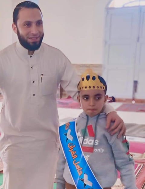 الطفل عُمر محمد 
