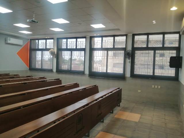 رئيس جامعة حلوان يكشف عن نبأ سار لمنتسبى كلية الهندسة.. بالفيديو