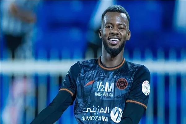 مدافع السعودية يخضع لفحص طبي قبل مواجهة الأخضر وبورتوريكو الودية 