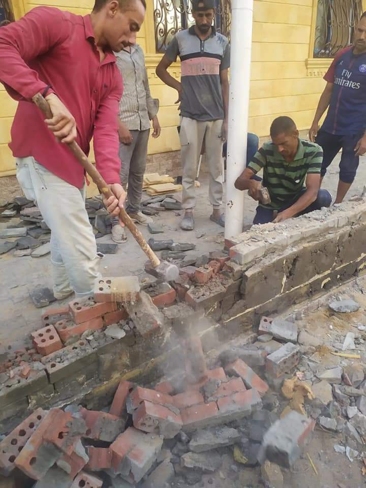 ازالة ٥٠٠ متر تعديات على حرم الطريق بشارع عبد القاهر الجرجاوى حى شرق مدينة نصر