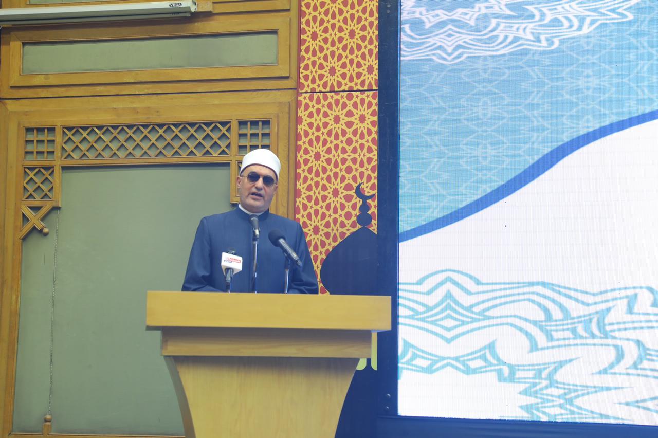 أمين البحوث الإسلامية: واجبنا الديني والشرعي إعداد أسرة سوية