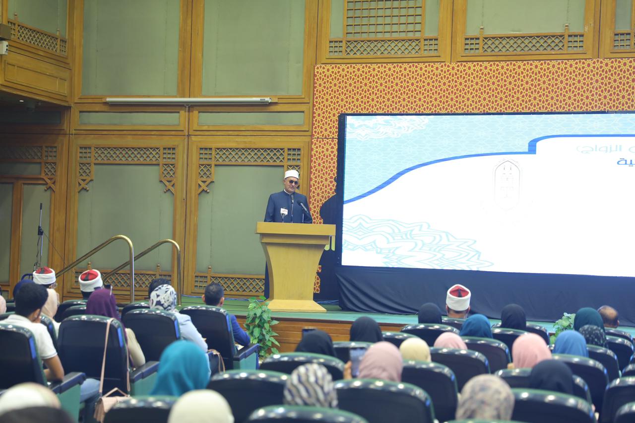 أمين البحوث الإسلامية: واجبنا الديني والشرعي إعداد أسرة سوية