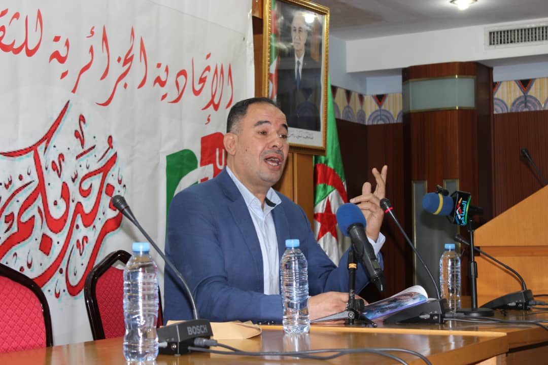 ملتقى الجزائر للإبداع الأدبي والفني يختتم فعالياته بنجاح