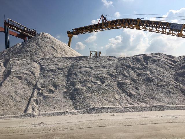 الفريق مميش: 38 % زيادة في الإيرادات الشهرية في ميناء شرق بورسعيد 