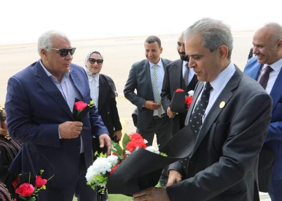 محافظ الوادي الجديد