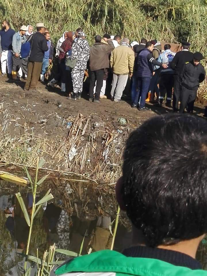ننشر اول صور لحادث العثور علي ٧ جثث متفحمة لاسرة واحدة بالبحيرة