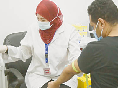  تجهيز جميع مراكز تلقي التطعيمات بلقاح كورونا