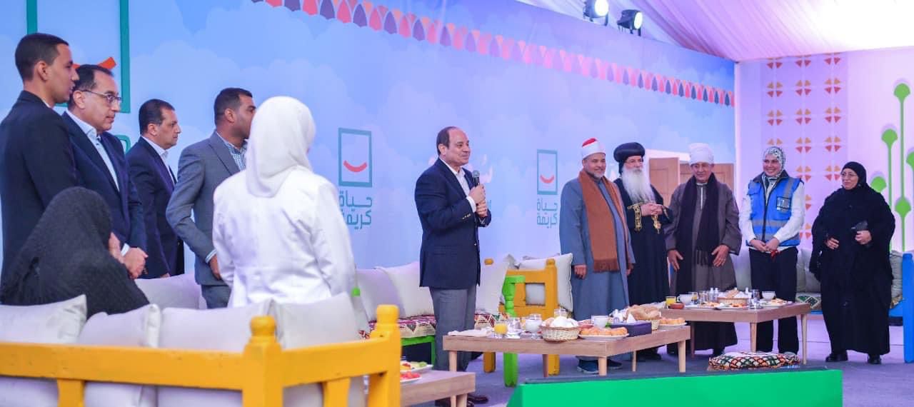  زيارة السيسى التاريخية.. أسعدت السوهاجية ومحافظات قبلى التى كانت يوما منسية