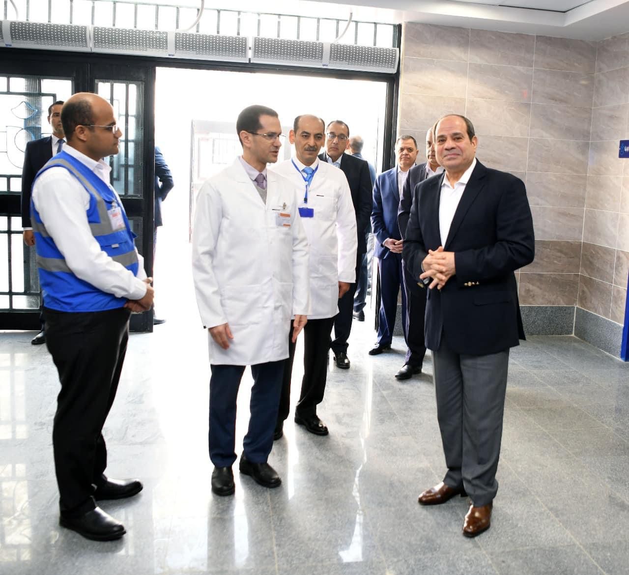  زيارة السيسى التاريخية.. أسعدت السوهاجية ومحافظات قبلى التى كانت يوما منسية