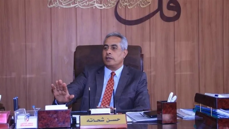 حسن شحاتة وزير القوى العاملة