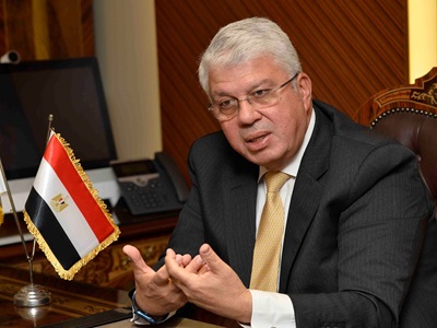  الدكتور أيمن عاشور وزير التعليم العالي والبحث العلمي