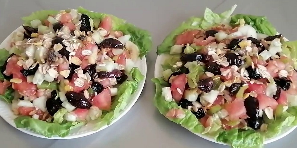 سلطة خضروات بالشوفان 