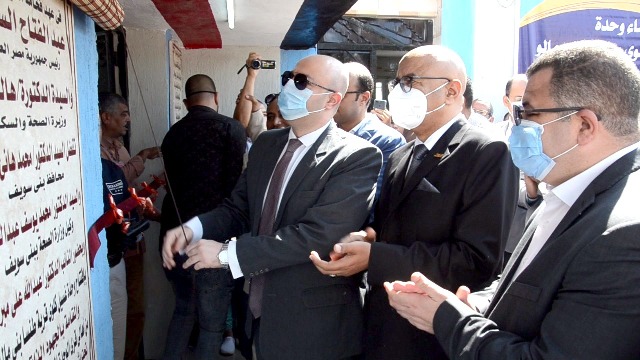 محافظ بني سويف يفتتح  مشروعات صحيه فى ببا بتكلفة 10 مليون جنيه