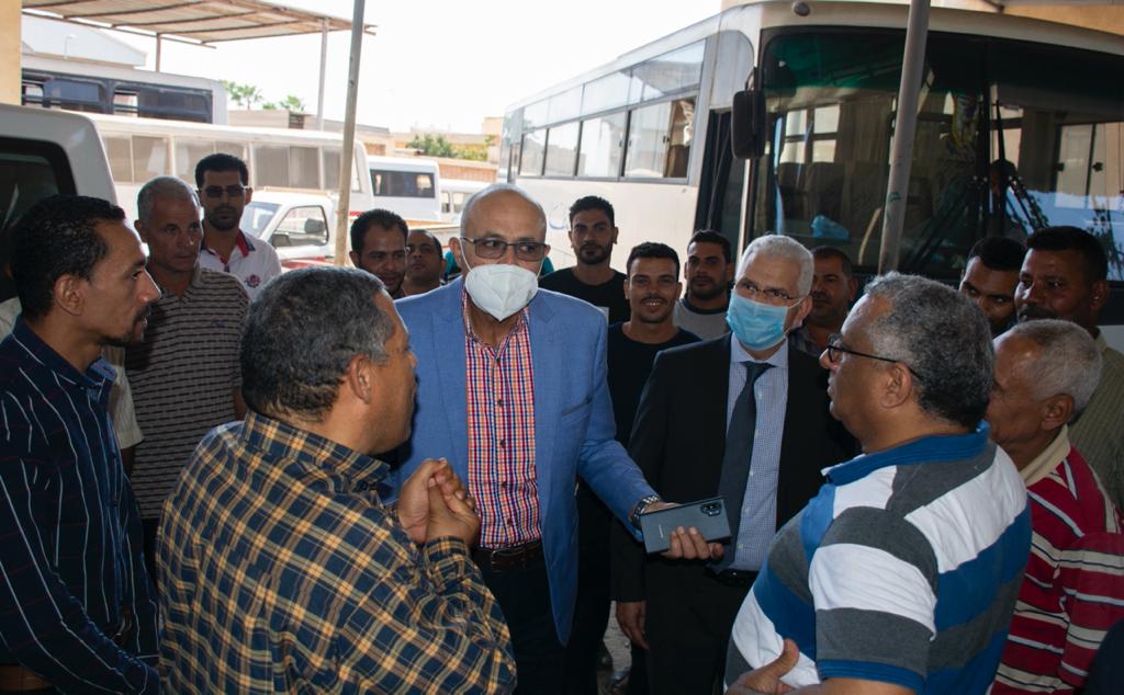 رئيس جامعة طنطا يتفقد استعدادات الكليات للعام الدراسي الجديد بمجمع سبرباي