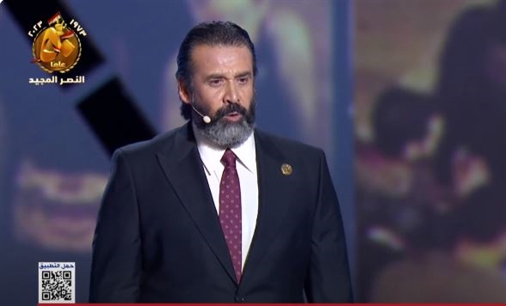 الفنان كريم عبدالعزيز