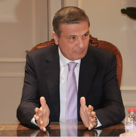  وزير الزراعة