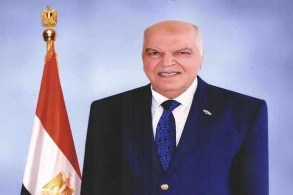 خلف الزناتي نقيب المعلمين
