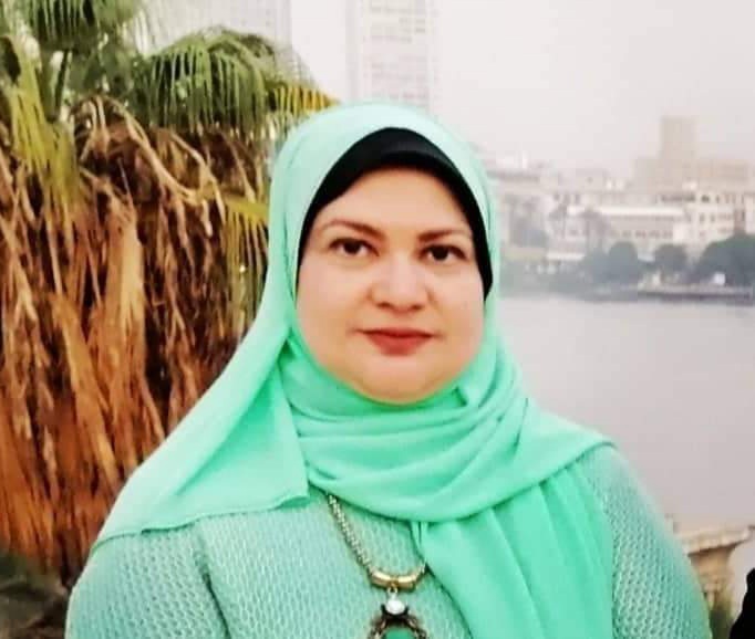 عزة أبو العز