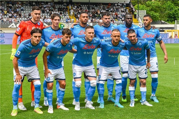 فريق نابولى