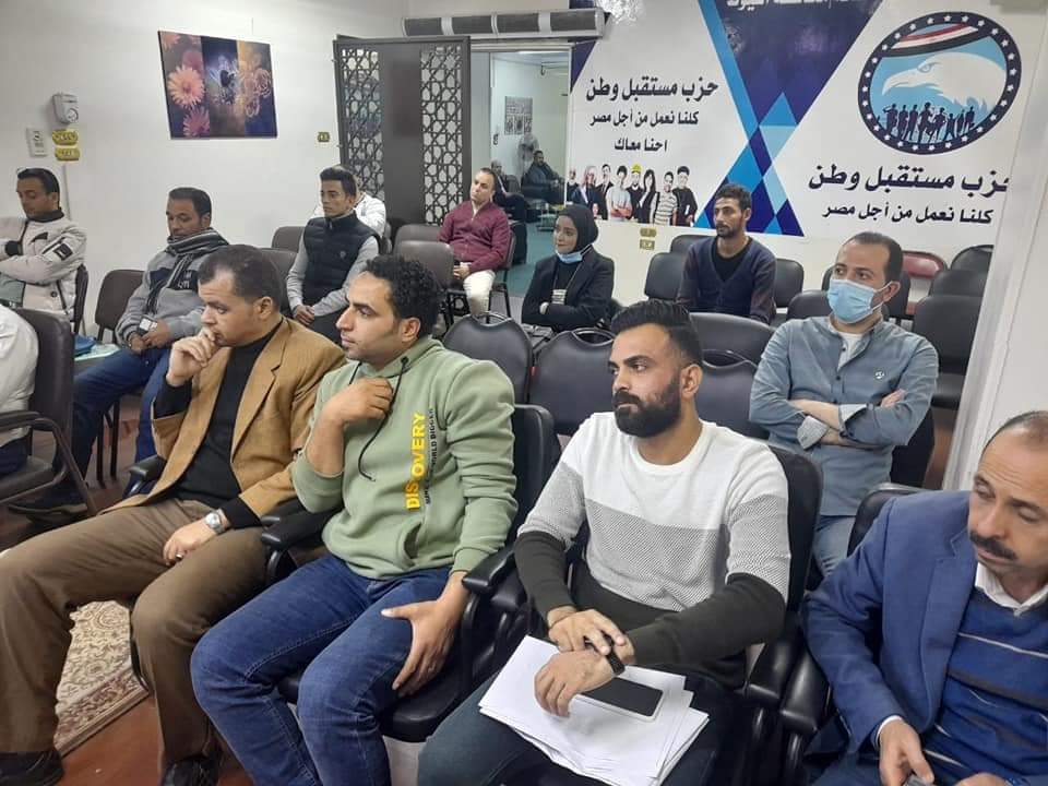 المهندس ياسر عمر أمين حزب مستقبل وطن بأسيوط يلتقي أعضاء أمانة الإعلام  