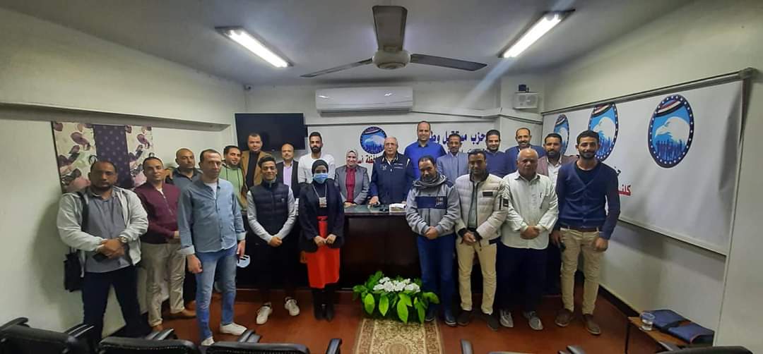 المهندس ياسر عمر أمين حزب مستقبل وطن بأسيوط يلتقي أعضاء أمانة الإعلام  