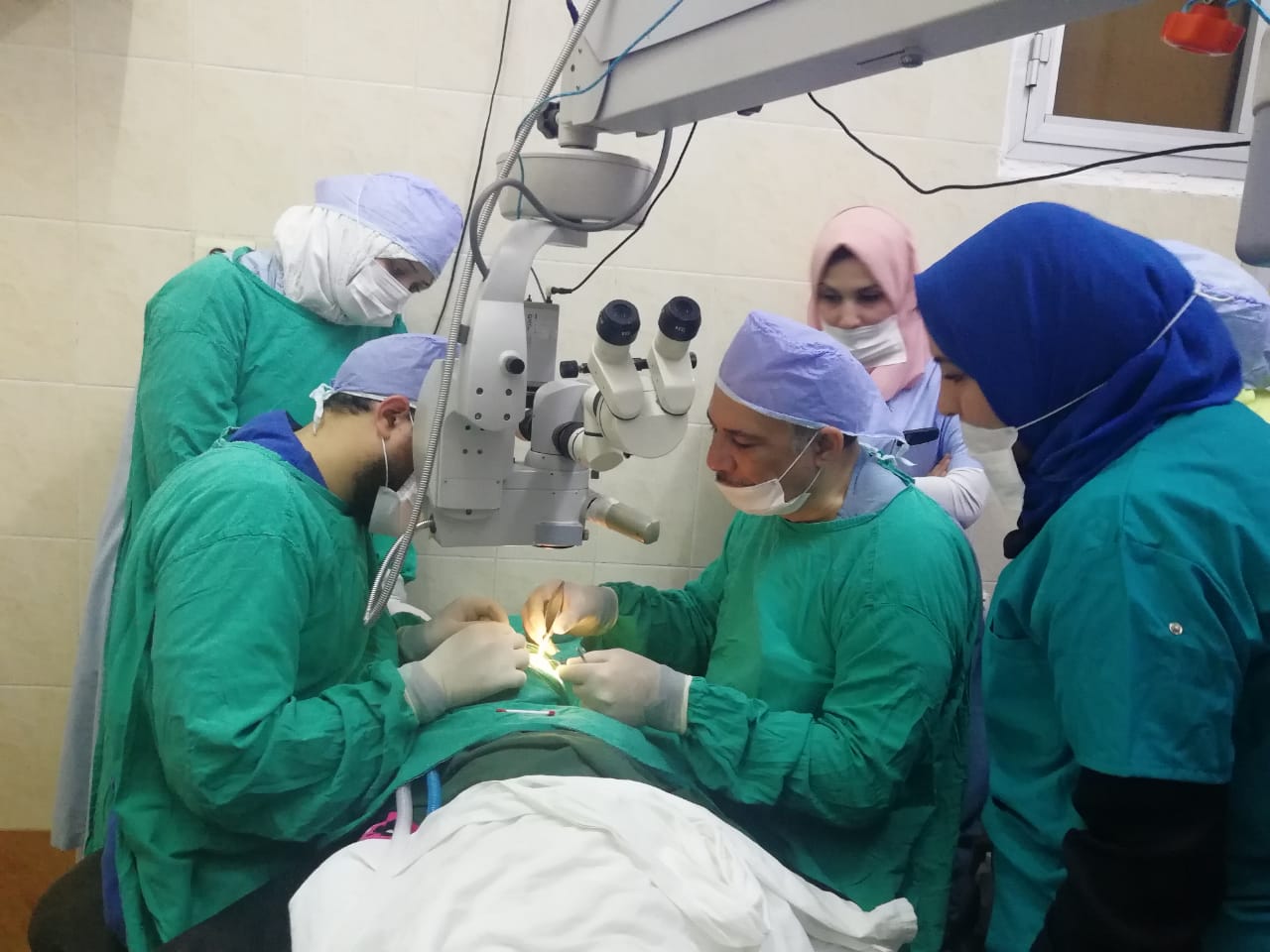  مستشفى رمد الزقازيق تجري عمليات عيون الاولى من نوعها.صور