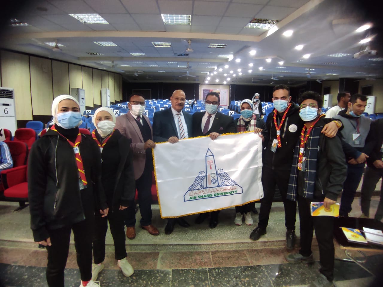 جوالة عين شمس تشارك بمهرجان الحرف الشعبية بأسوان