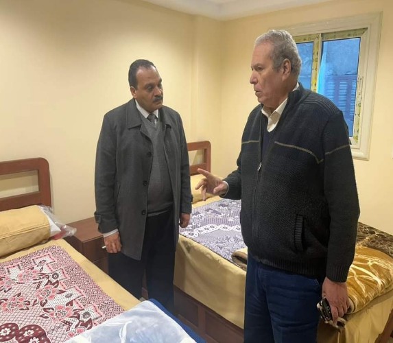 نائب رئيس جامعة بنها يتفقد فندق الجامعة لاستقبال الطلاب الوافدين والزائرين