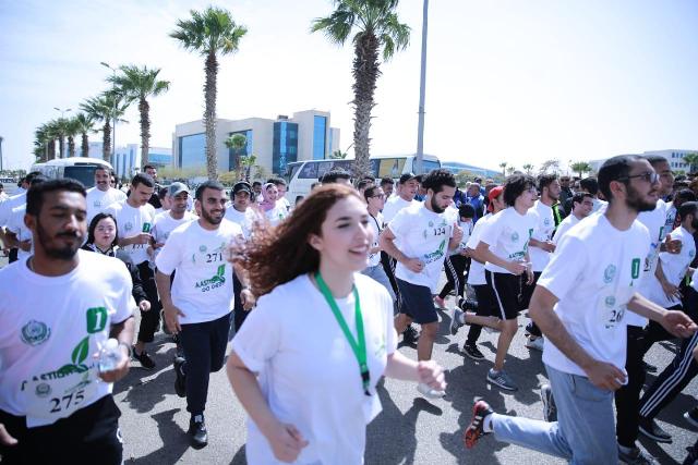 انطلاق ماراثون الاكاديمية خضراء بحضور وزيري الشباب والرياضة والتنمية المحلية.. صور