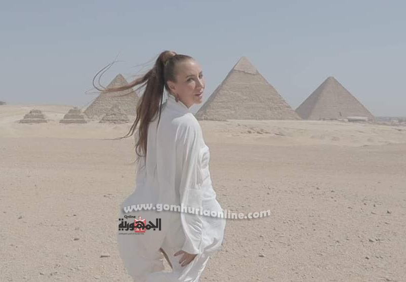 مصطفي حجاج يشعل أولي حفلات بورتو المنيا بحضور 