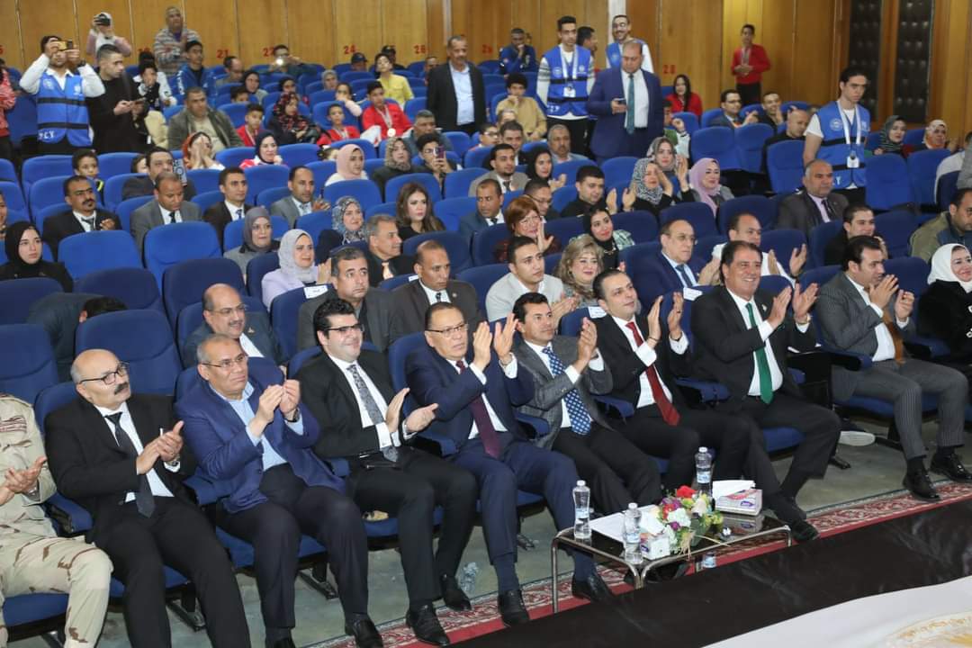صبحى وغراب وعبد الجواد واباظة يشهدون احتفالية تكريم لاعبي الهوكي