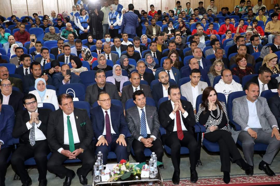 صبحى وغراب وعبد الجواد واباظة يشهدون احتفالية تكريم لاعبي الهوكي