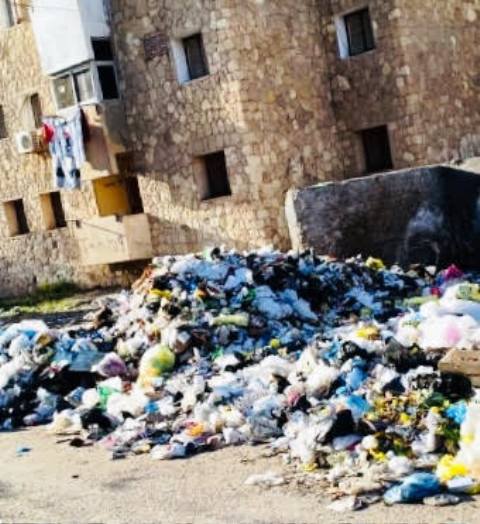 مقالب القمامة عنوان رئيسي لحي ثالث بالاسماعيلية 