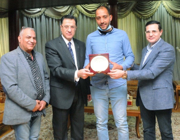 سائق الحفار.. بعد إنقاذ السفينة البنمية: 
