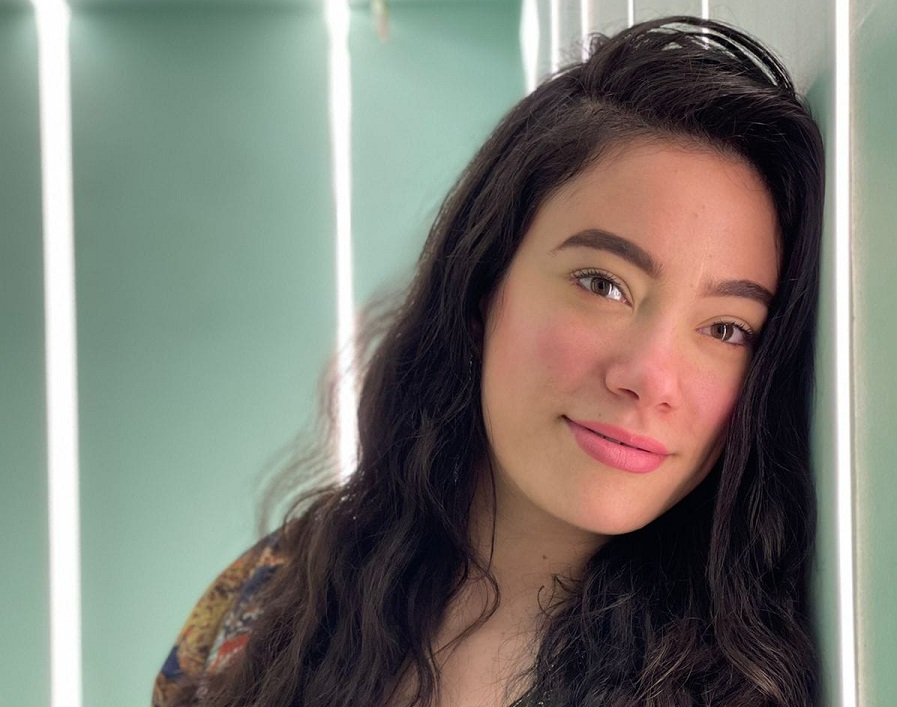الفنانة الشابة ندى عصام