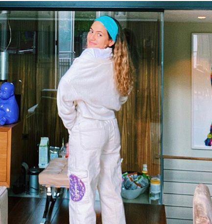 بطن مكشوف.. انتقادات لكنزى عمرو دياب بسبب صورتها المثيرة فى رمضان.. صور 