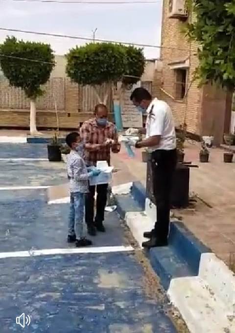  إحترازيا ضد كورونا مرور فايد تستقبل المواطنين بإستراحات وقفازات.صور