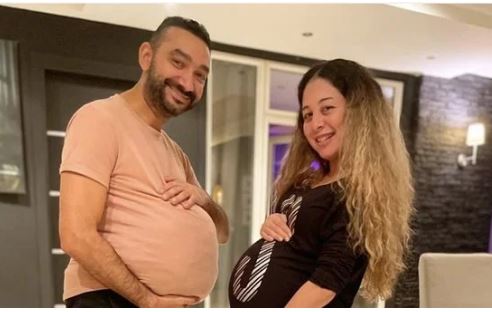 بصورة كوميدية..نادر حمدى وسارة حسنى فى الحمل _صور