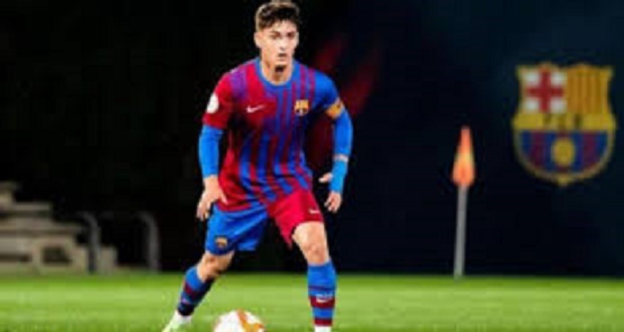 كاسادون لاعب برشلونة